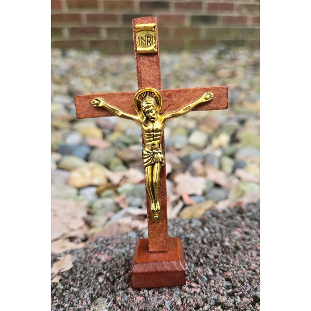 VTG Wood Standing Crucifix Jesus Christ INRI Sacred Heart Southern Missions
